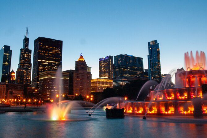 Chicago 2-Hour Sightseeing Transfer by Luxury Stretch Limo - Breakdown of the Itinerary