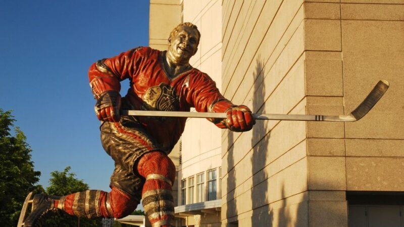 Chicago: Chicago Blackhawks NHL Game Ticket at United Center - Ticketing and Seating Details