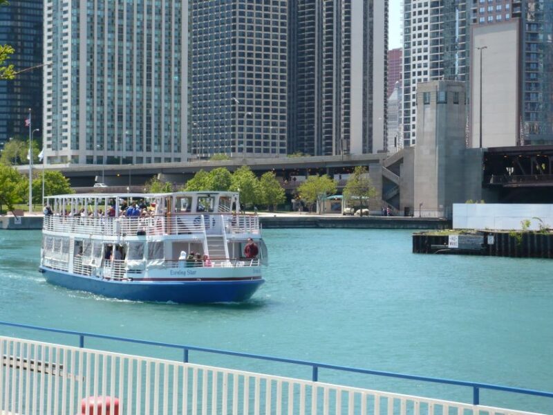 Chicago: City Minibus Tour with Optional Architecture Cruise - The Value of the Experience