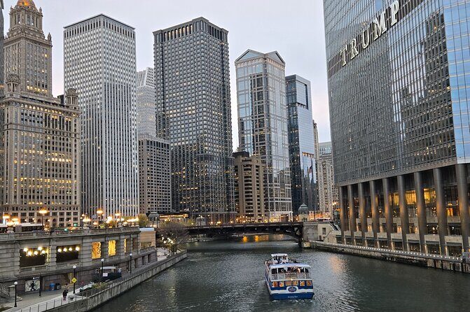 Chicago City's Iconic Sights and Suburb Gems Tour - Suburban Gems: Spiritual and Quirky Stops