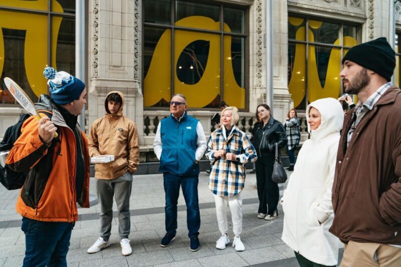 Chicago: Classic Food and Walking Tour with Free Bike/Kayak - The Experience for Different Travelers