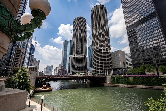 Chicago, Cloud Gate, Grant Park Full-Day City Tour - Key Points