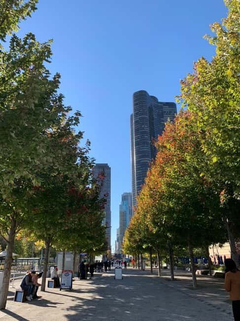 Chicago: Full-Day Guided City Tour by Bus - Key Points