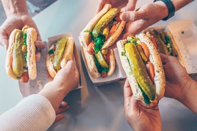 Chicago Half-Day Walking Food Tour with Free Bike or Kayak Rental - Who Will Enjoy This Tour?