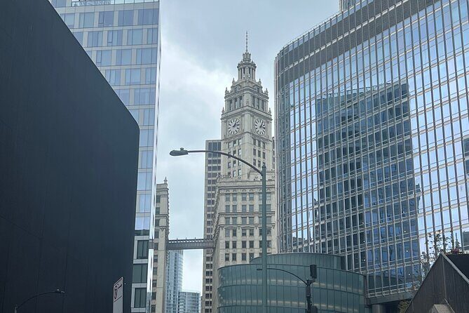 Chicago Hauntings Original Ghost Walk through Old Chicago - Authentic Chicago Ghost Stories