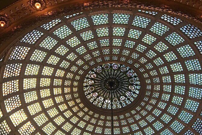 Chicago Private Custom City Tour with Hotel Pick Up - The Role of the Guides: Knowledge and Storytelling