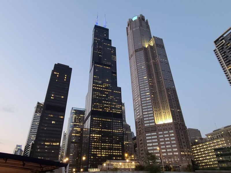 Chicago River: 1.5-Hour Guided Architecture Cruise - FAQ