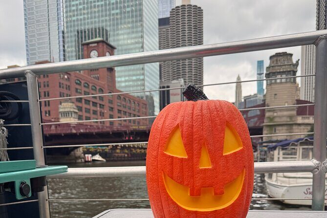 Chicago River Guided Ghost Tour - Key Points