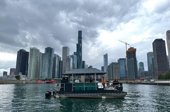 Chicago River Guided Ghost Tour - Who Will Love This Tour?