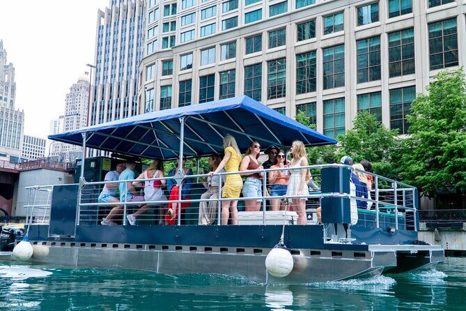 Chicago River Guided History Tour - The Experience: A Step-by-Step Look