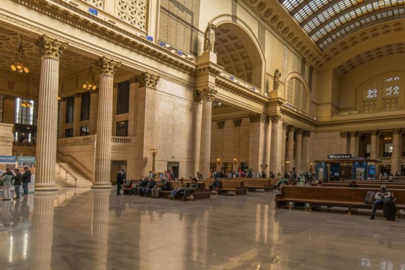 Chicago: Secret Interiors Architecture Walking Tour - Introduction to the Chicago Interior Architecture Tour