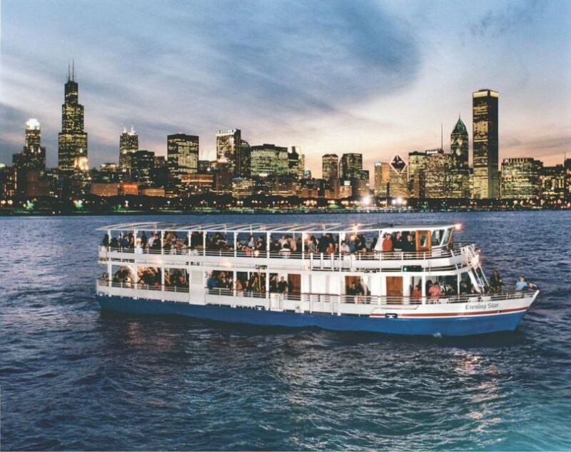 Chicago: Shoreline Lake Michigan Skyline Cruise - The Sum Up