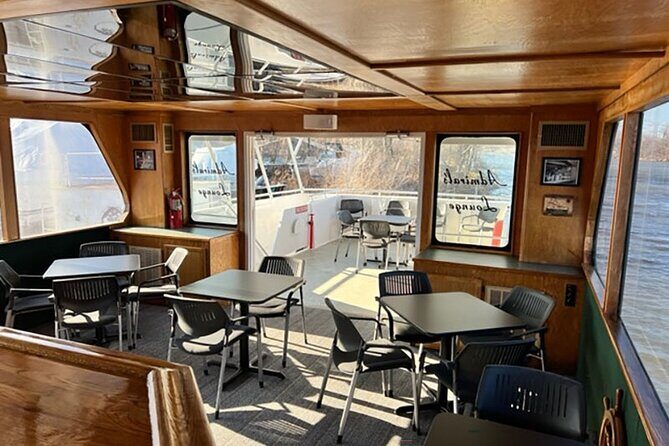Chicago Skyline Tiki Chic Party Cruise on Lake Michigan - Who Is This Tour Best For?
