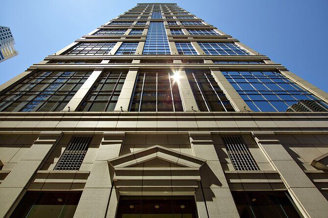 Chicago Walking Tour: Connecting Past and Present - Key Points