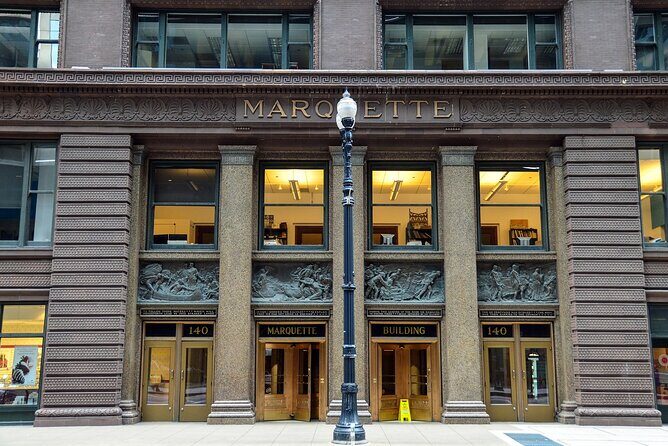 Chicago Walking Tour: Historic Skyscrapers - The Experience and Guides
