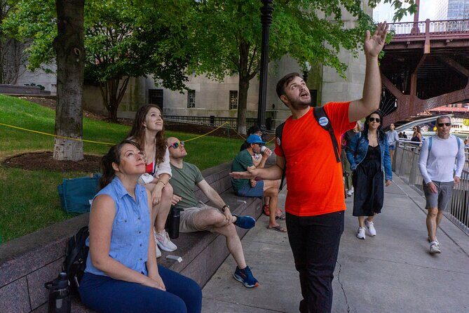 Chicago's Riverwalk & History 2 Hour Small Group Walking Tour - The Sum Up