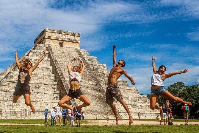 Chichen Itza, 2 cenotes Ik Kil and Hubiku, visit to Valladolid - Exploring the Chichen Itza, Cenotes Ik Kil & Hubiku, and Valladolid Tour