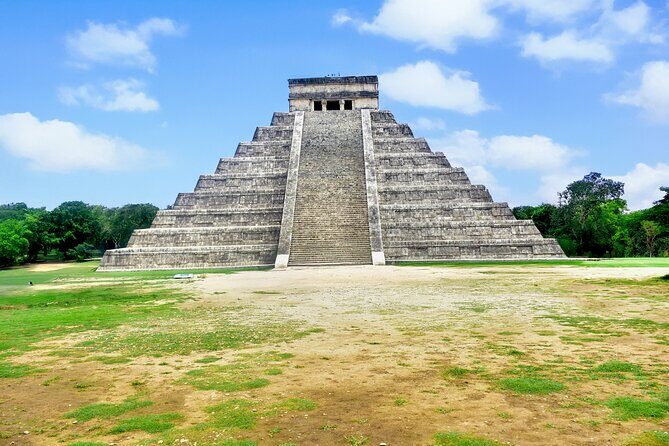 Chichen Itza and 2 Cenotes Day Tour - Exploring the Wonders of Chichen Itza