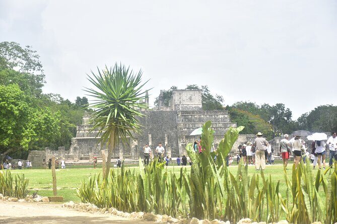 Chichen Itza and 2 Cenotes Day Tour - Whats Included and Whats Not