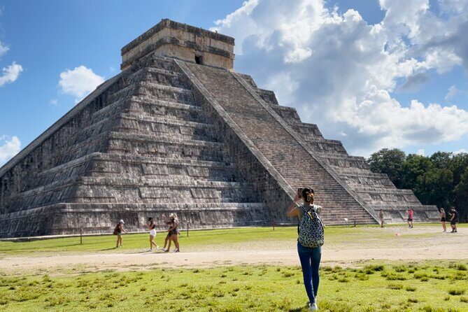 Chichen Itza Cenote and Valladolid in a Small Group - Key Points