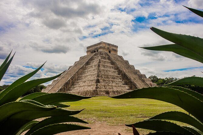Chichen Itza, Cenote and Valladolid Small Group Day Trip - Practical Details and Tips