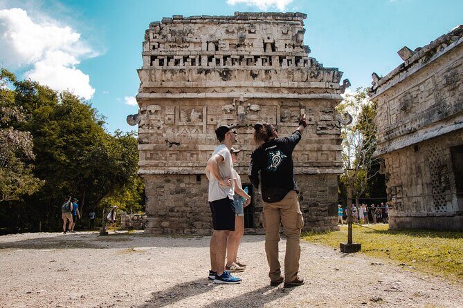 Chichen Itza Classic Discovery - FAQs