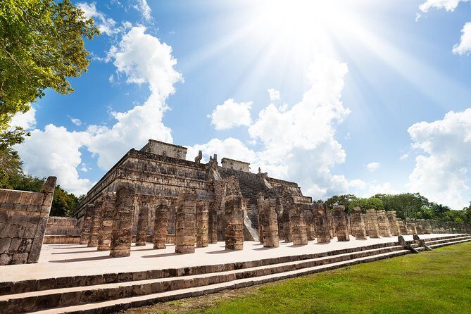 Chichen Itza Deluxe Guided tour with lunch - An Introduction to the Tour Experience