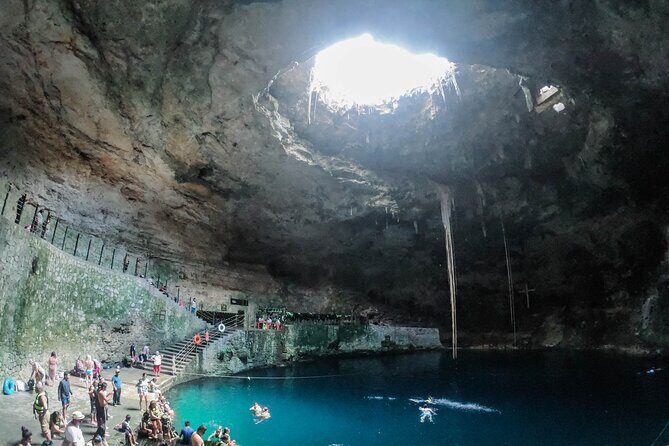 Chichen Itza Deluxe Tour! 2 Cenotes + Round Transportation from Tulum City - FAQs