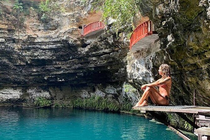 Chichen Itza Deluxe Tour with Cenote & Valladolid - The Sum Up