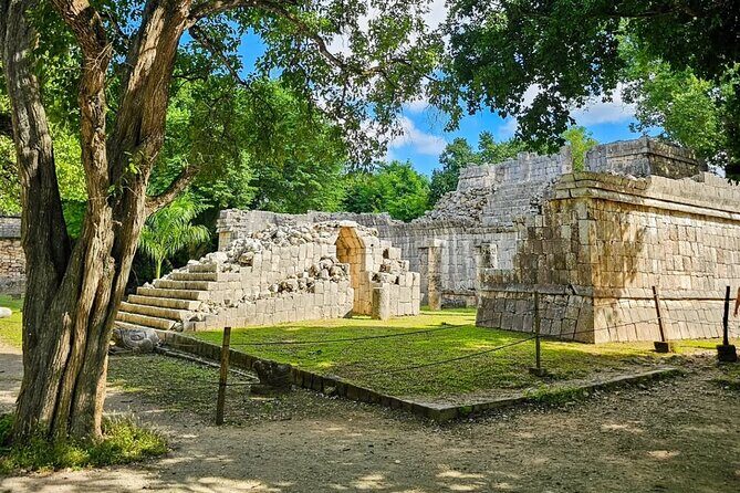 Chichen Itza Deluxe Tour with Mayan Buffet and Cenote Chichikan - Final Thoughts: Who Will Appreciate This Tour?