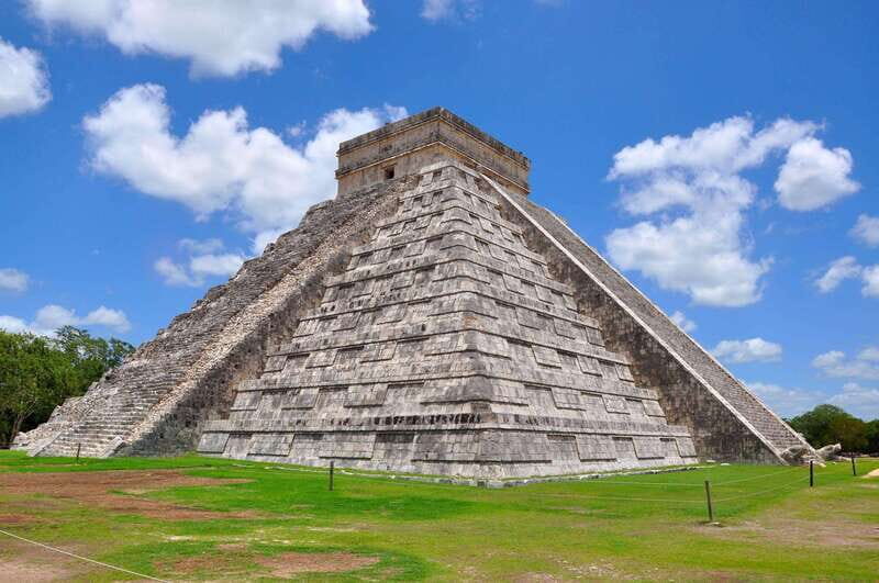 Chichen Itza: First Access Half-Day Guided Tour with Guide - Who Will Love This Tour?