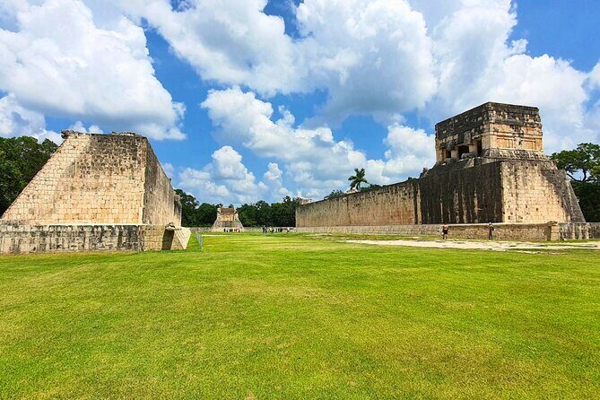 Chichen Itza Gastronomic, Cenote , Valladolid and Cenote Extreme - An Introduction to the Tour Experience