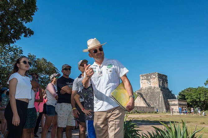 Chichén Itzá Premier Tour with Cenote Xunáan, Valladolid & Lunch - FAQ