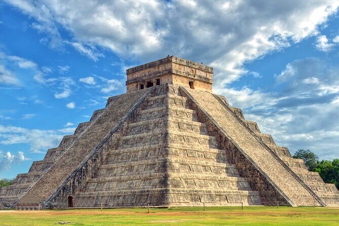 Chichen itza, Saamal cenote and Valladolid in one day - Key Points