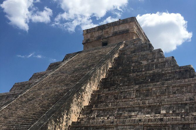 Chichen Itza & Swim in Ikil & Hubiku Cenotes from Riviera Maya - Valladolid: A Town Full of Charm