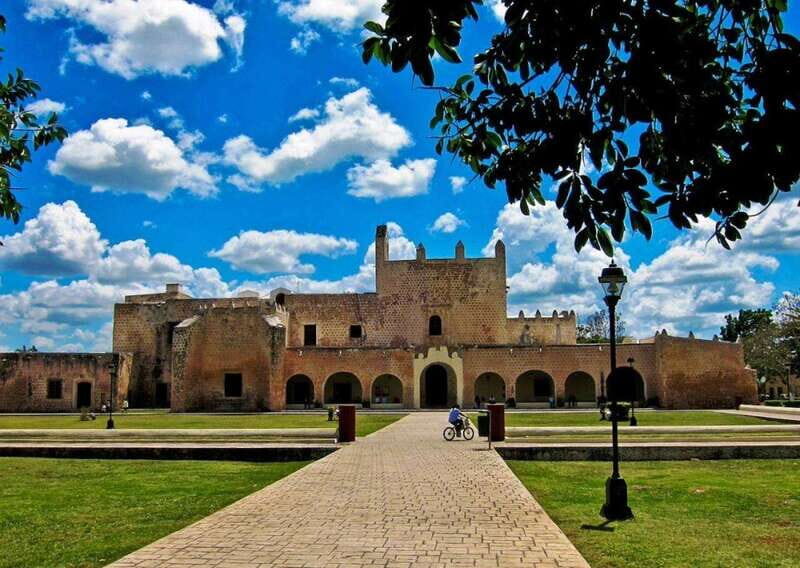 Chichen Itza Tour: Pyramids, Cenote Ik Kil & Valladolid - An Authentic Day in the Heart of Yucatan