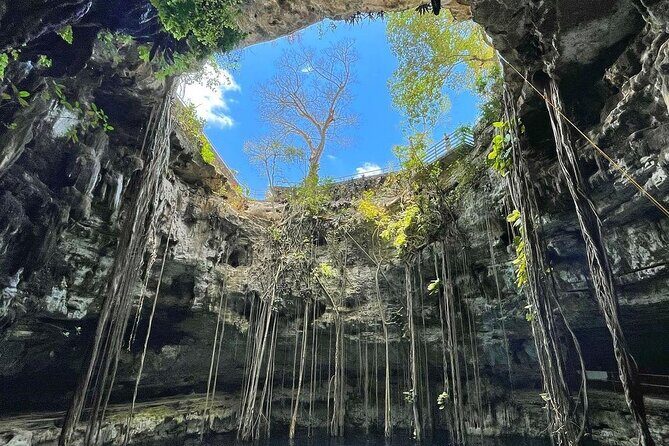 Chichen Itzá Tour with Saamal cenote Experience and Valladolid - Key Points