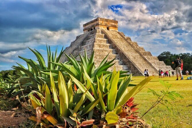 Chichen Itza Walking Tour with Audioguide (no ticket) - FAQ