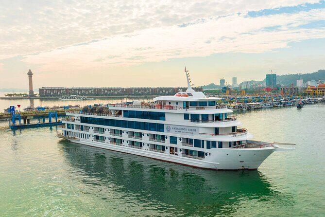 Chill Cruise Full-Day Explore Halong Bay - Detailed Review of the Halong Bay Full-Day Cruise