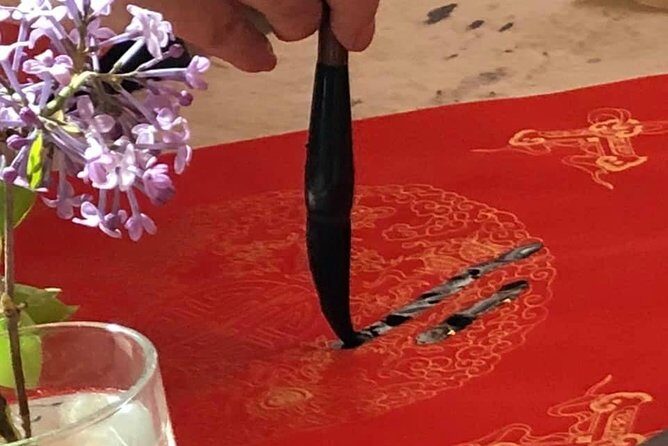 Chinese Calligraphy Class for Small Group - The Guides and the Atmosphere
