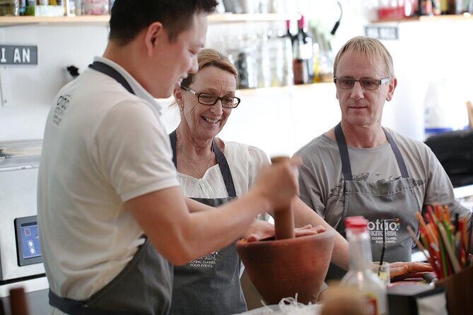 Chinese Cooking Class Master - The Flavor of the Food and Atmosphere