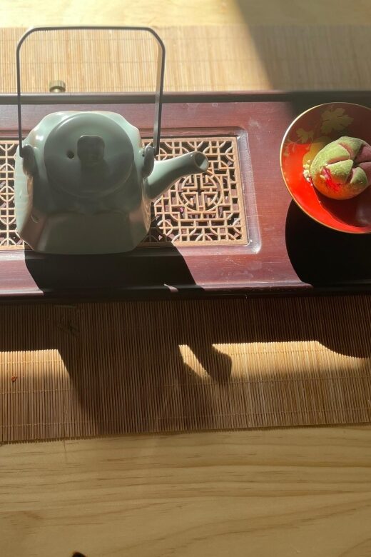 Chinese Tea ceremony in Beijing Hutong courtyard - FAQ