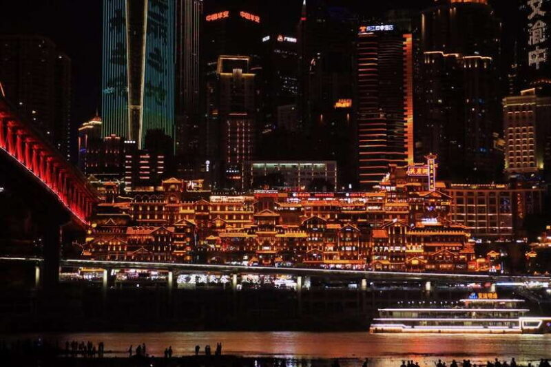 Chongqing private city tour: Must-sees All In One - A Deep Dive into the Experience