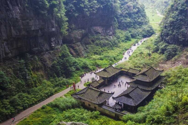Chongqing: Wulong 2 Spots All-inclusive Luxury Private Trip - FAQ