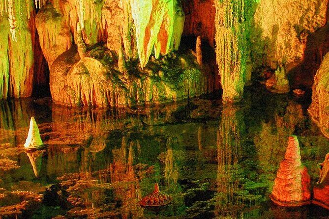 Chongqing Wulong: All inclusive luxury private trip to 2 spots - FAQs