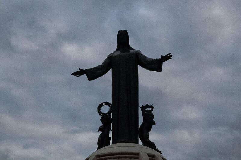 Christ the King Traveling Mummies VS El Santo and Catrinas - The Monument to Christ the King: A Beacon of Faith and Devotion