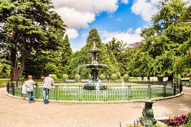 Christchurch Architectural Marvels: Private Walking Tour - Exploring Christchurch with the Private Walking Tour