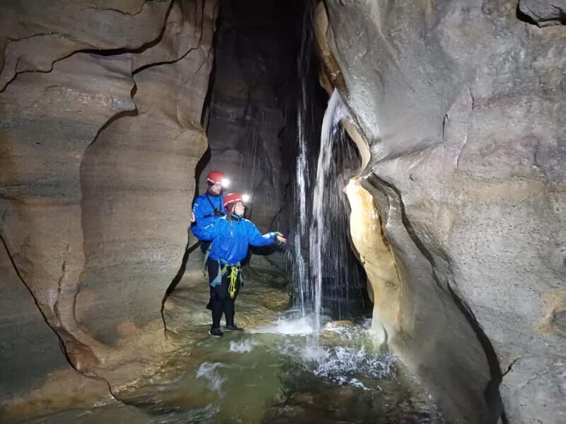 Christchurch: Caving & Optional Castle Hill Tour - An In-Depth Look at the Tour