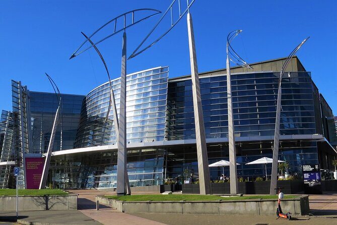 Christchurch City and Beaches Private Tesla Tour - An In-Depth Look at the Itinerary