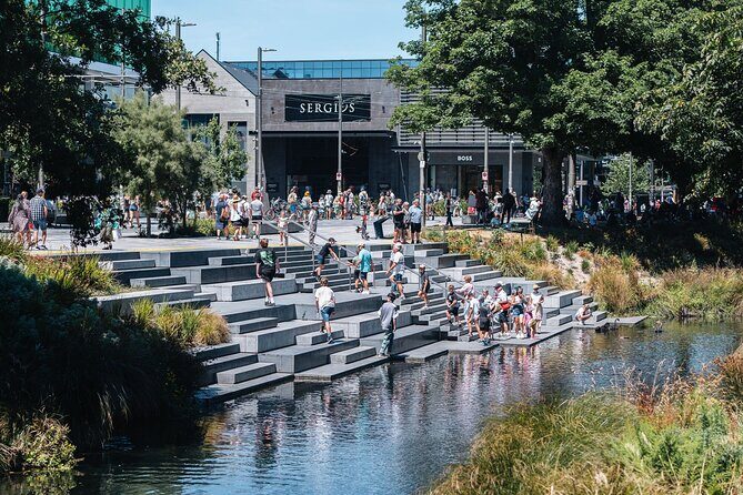 Christchurch Essentials Guided Walking Tour - Key Points